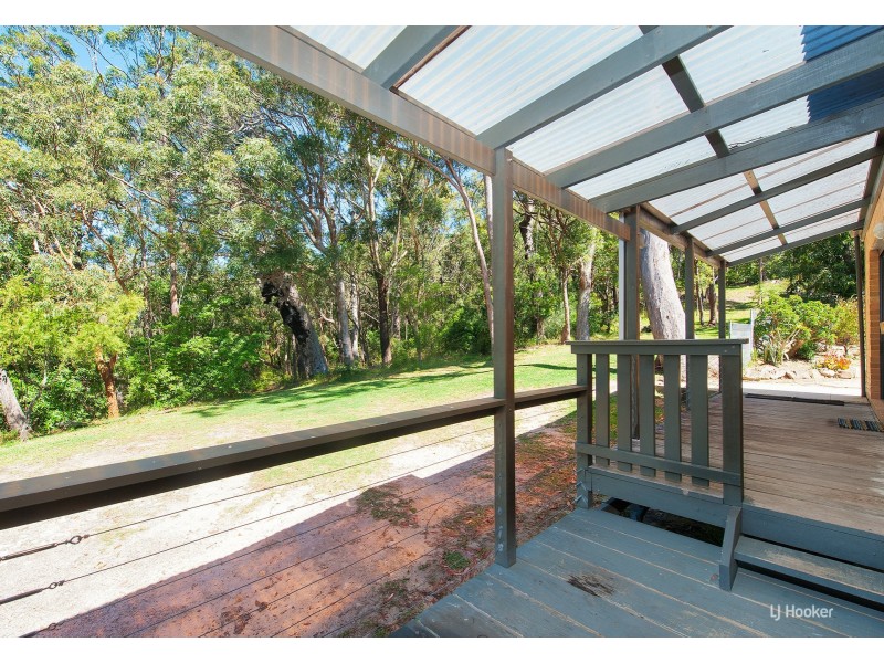 27 Bagnall Avenue, Soldiers Point NSW 2317