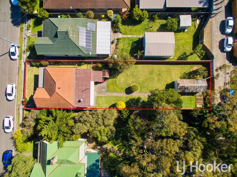 12 Sunderland Street, Mayfield NSW 2304