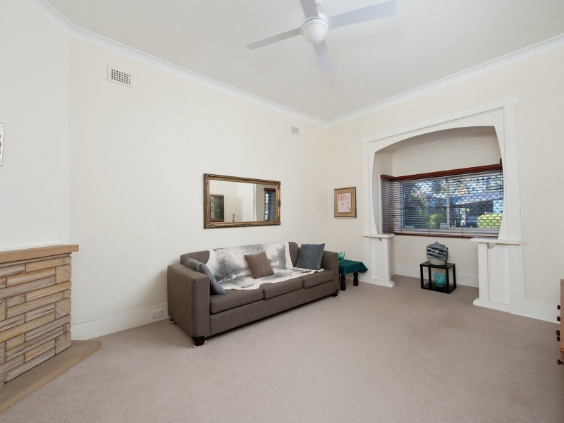 12 Sunderland Street, Mayfield NSW 2304