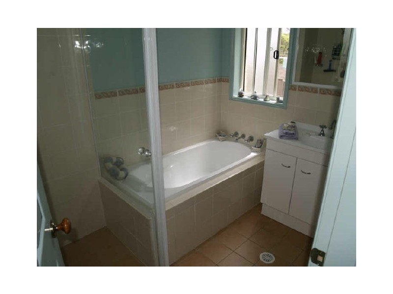 18A Bourne Boulevarde, Nelson Bay NSW 2315