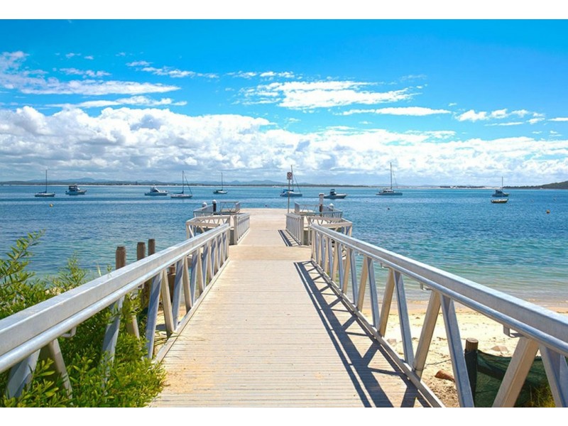 12/14 Bullecourt Street/Messines Street, Shoal Bay NSW 2315