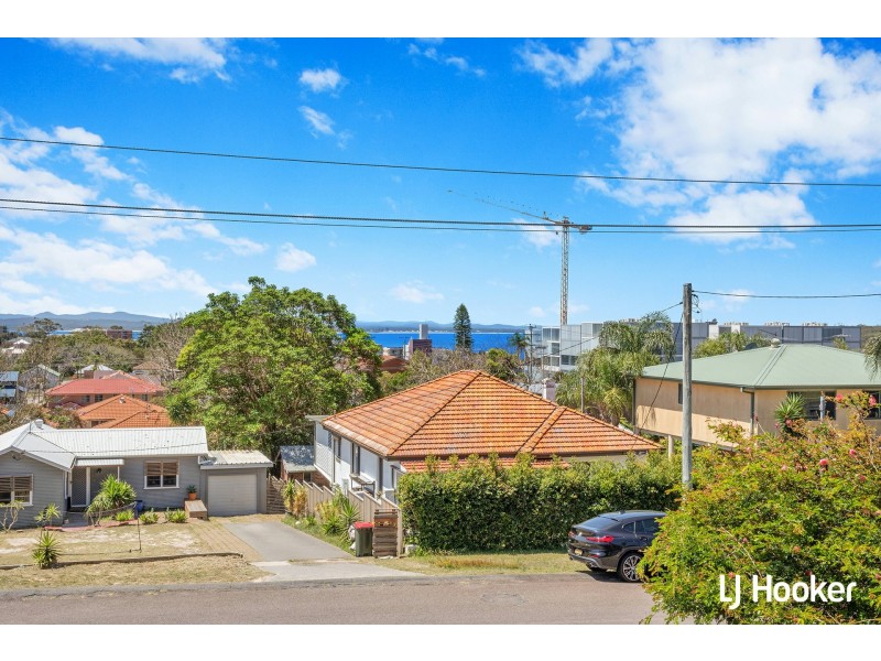 1/2 Moorooba Crescent, Nelson Bay NSW 2315
