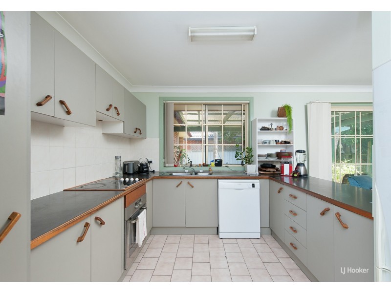 8 Shores Close, Salamander Bay NSW 2317