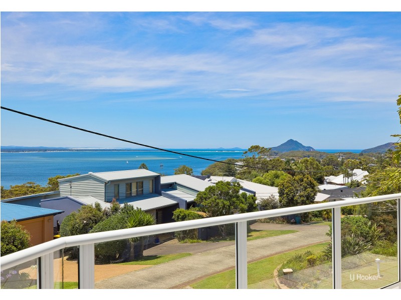 1/14 Wollomi Avenue, Nelson Bay NSW 2315