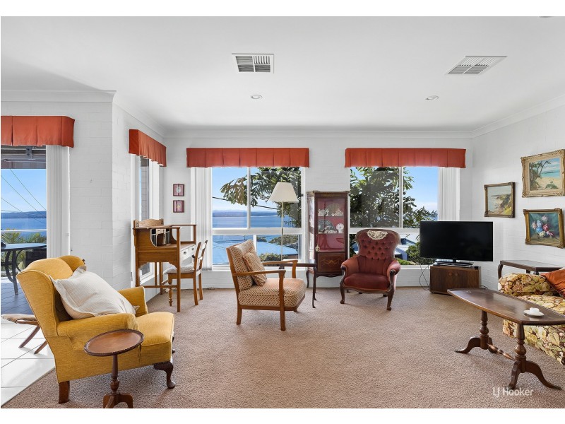 1/14 Wollomi Avenue, Nelson Bay NSW 2315