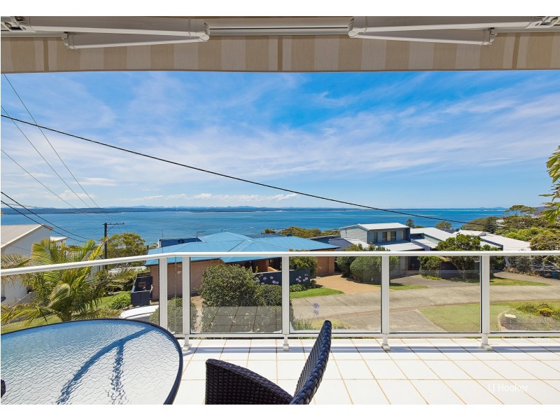 1/14 Wollomi Avenue, Nelson Bay NSW 2315