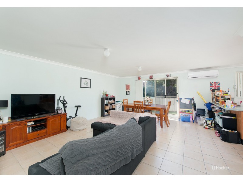 2/13 Ketch Close, Corlette NSW 2315