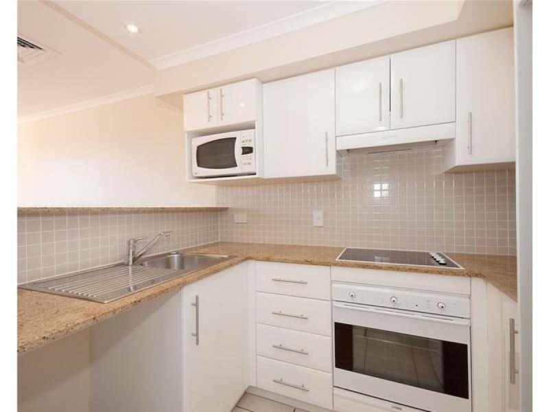 303W/43 Shoal Bay Road, Shoal Bay NSW 2315