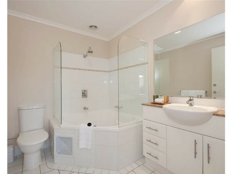 303W/43 Shoal Bay Road, Shoal Bay NSW 2315