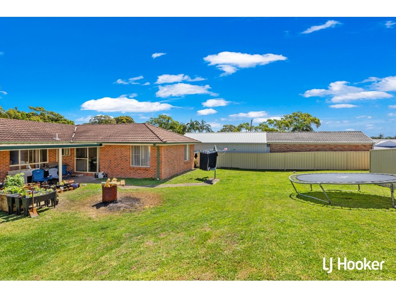 15 Clonmeen Circuit, Anna Bay NSW 2316