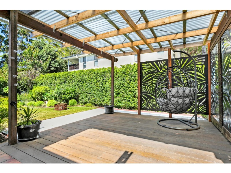 18 Ocean Beach Road, Shoal Bay NSW 2315