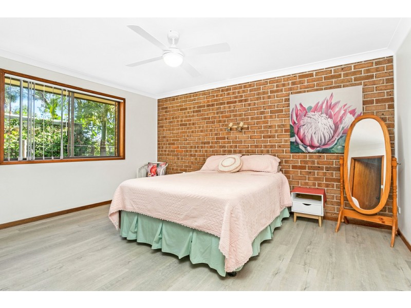 18 Ocean Beach Road, Shoal Bay NSW 2315