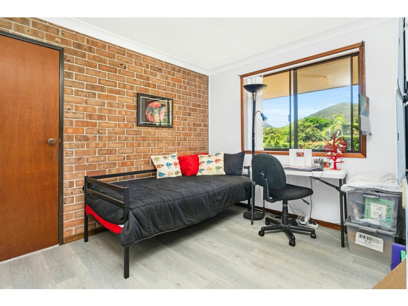 18 Ocean Beach Road, Shoal Bay NSW 2315