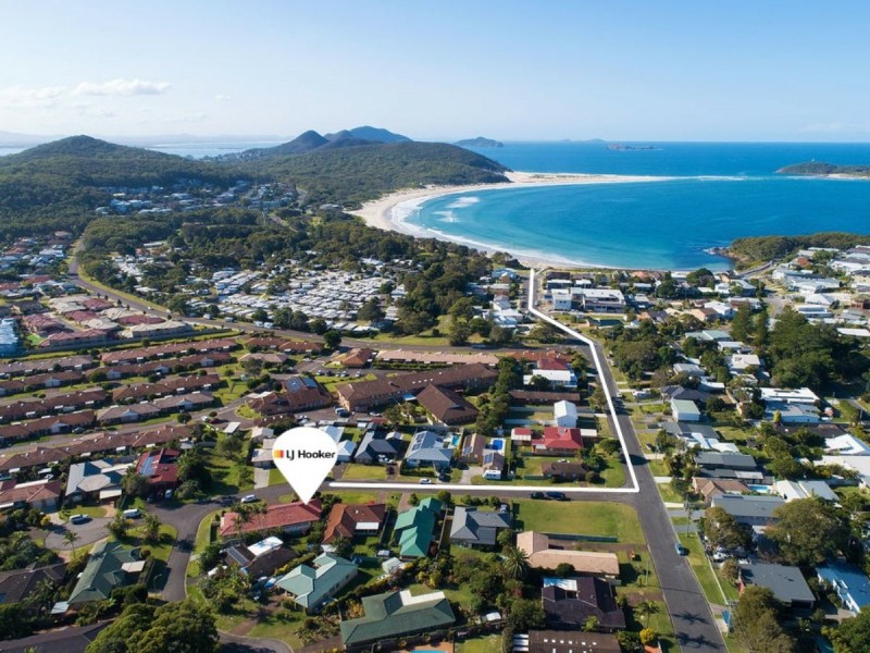 1/9 Iluka Close, Fingal Bay NSW 2315