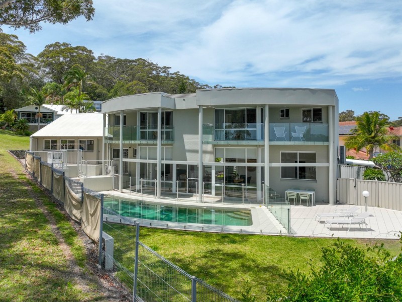 9 Clipper Close, Corlette NSW 2315