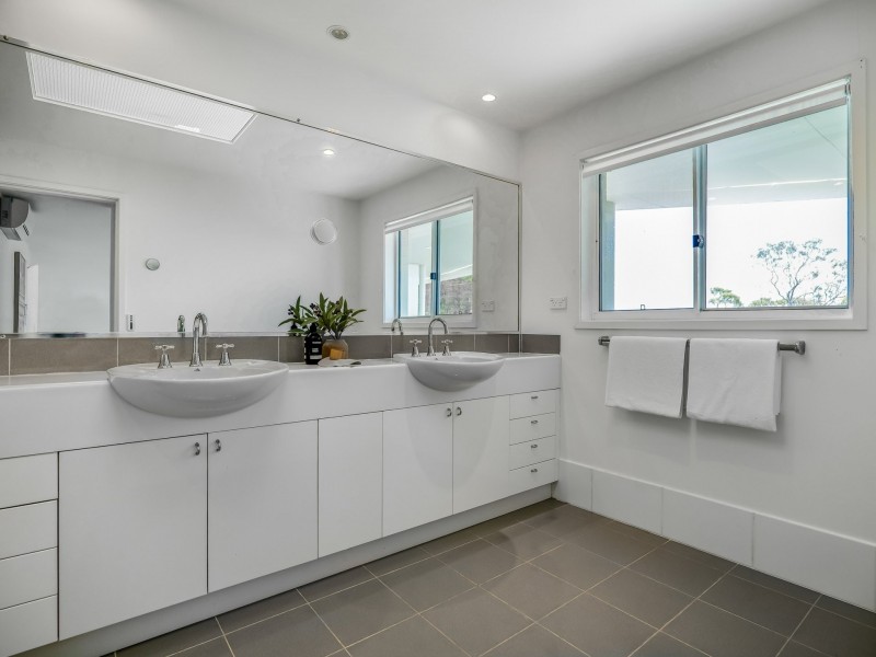 9 Clipper Close, Corlette NSW 2315