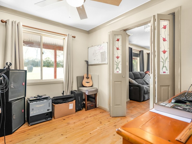 5 Loch Goyle Drive, Woodville NSW 2321