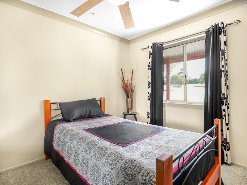 5 Loch Goyle Drive, Woodville NSW 2321