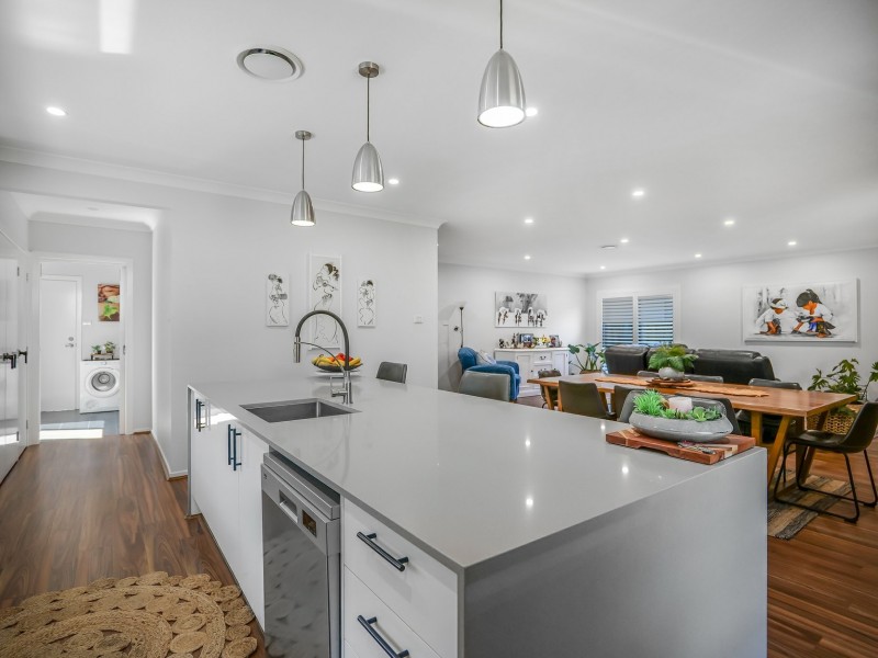 4 Turnberry Lane, Medowie NSW 2318