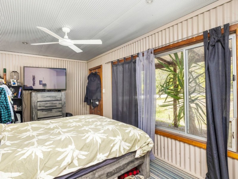 724 Marsh Road, Bobs Farm NSW 2316