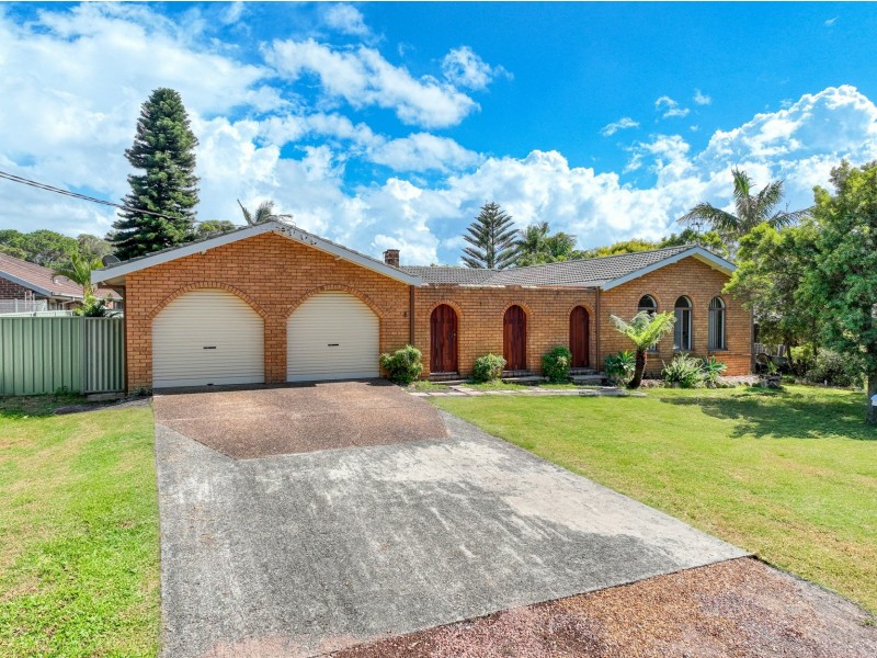 8 Pirralea Parade, Nelson Bay NSW 2315