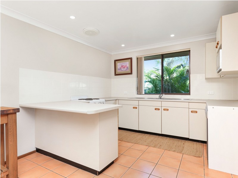 8 Pirralea Parade, Nelson Bay NSW 2315
