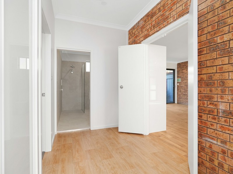 33 King Albert Avenue, Tanilba Bay NSW 2319