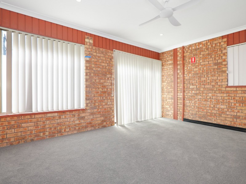 33 King Albert Avenue, Tanilba Bay NSW 2319