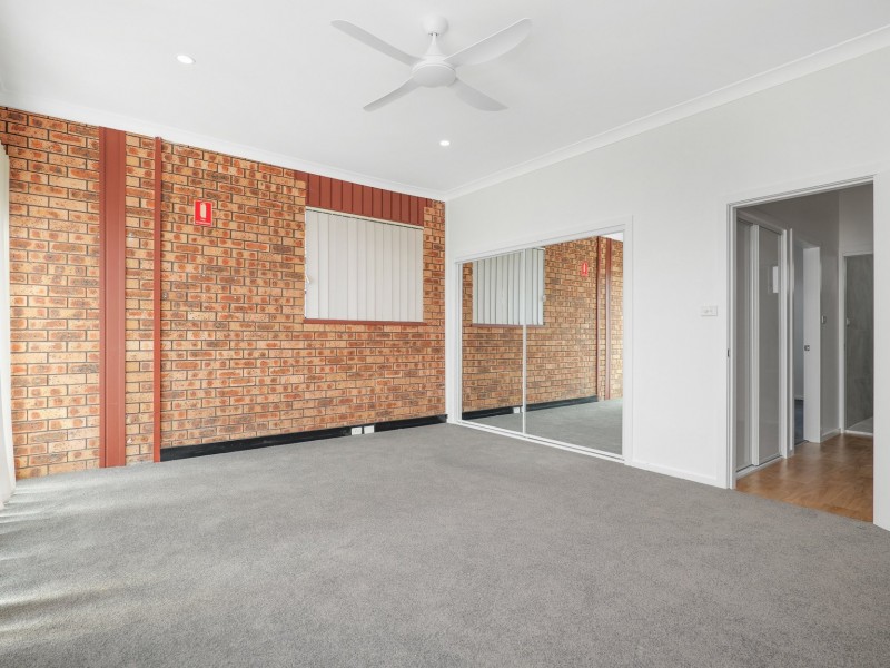 33 King Albert Avenue, Tanilba Bay NSW 2319