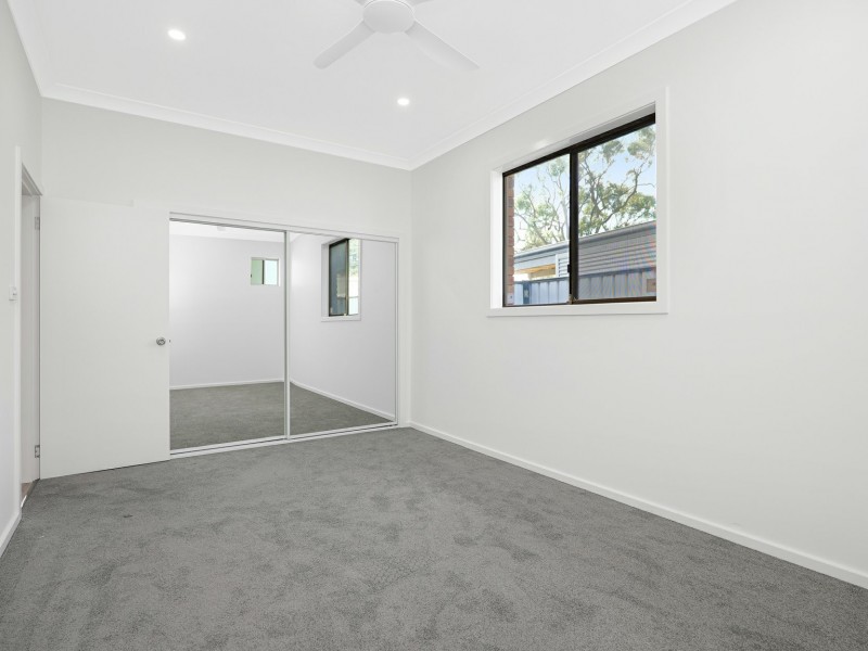 33 King Albert Avenue, Tanilba Bay NSW 2319