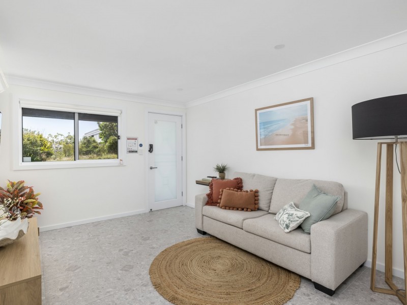 Unit 2/7 Messines Street, Shoal Bay NSW 2315