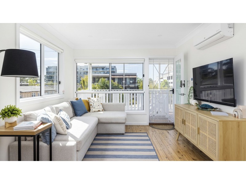 Unit 2/7 Messines Street, Shoal Bay NSW 2315