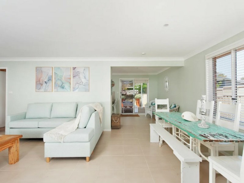 2/9 Whitesands Road, Fingal Bay NSW 2315