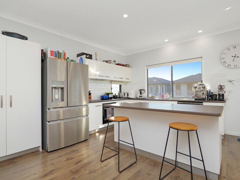 8 Muirfield Way, Medowie NSW 2318