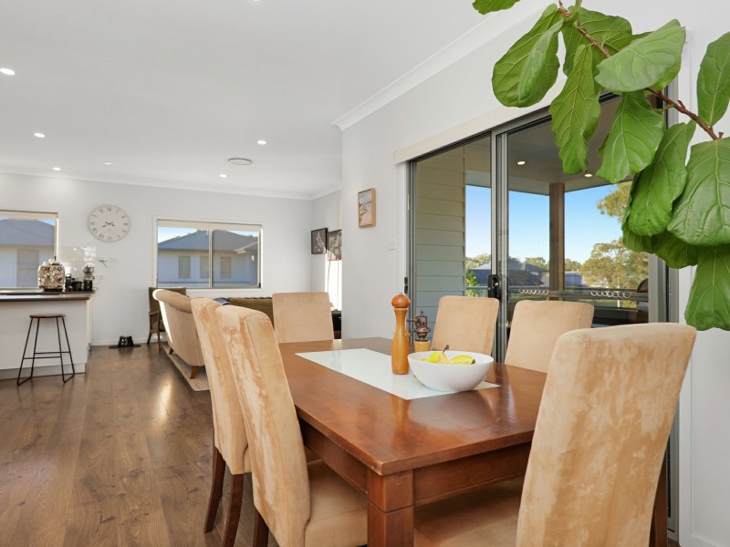 8 Muirfield Way, Medowie NSW 2318