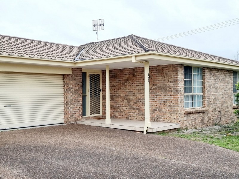 1/2 Edward Street, Shoal Bay NSW 2315