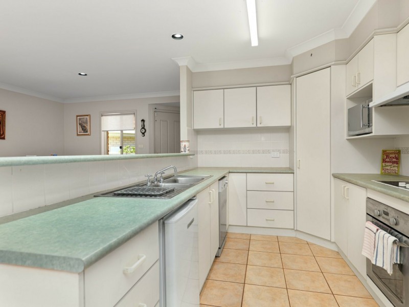 6b Reef Close, Fingal Bay NSW 2315
