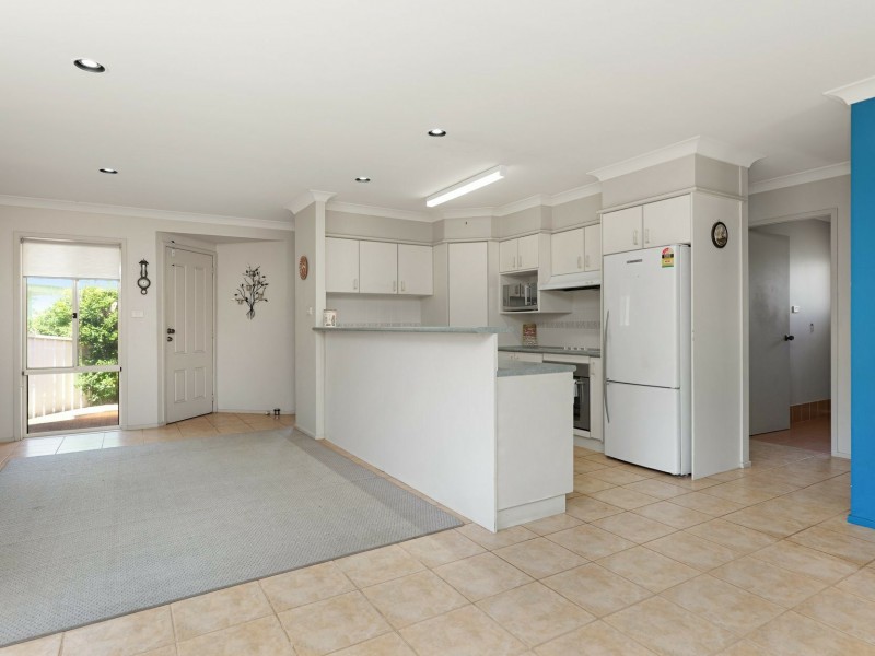 6b Reef Close, Fingal Bay NSW 2315