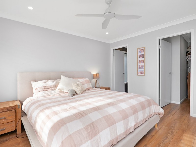 124 Sunningdale Cct, Medowie NSW 2318