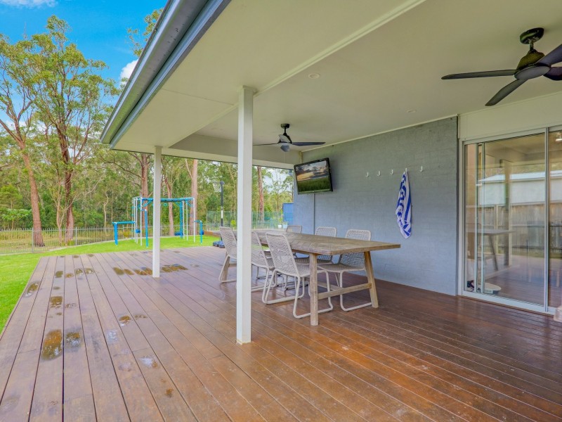 124 Sunningdale Cct, Medowie NSW 2318