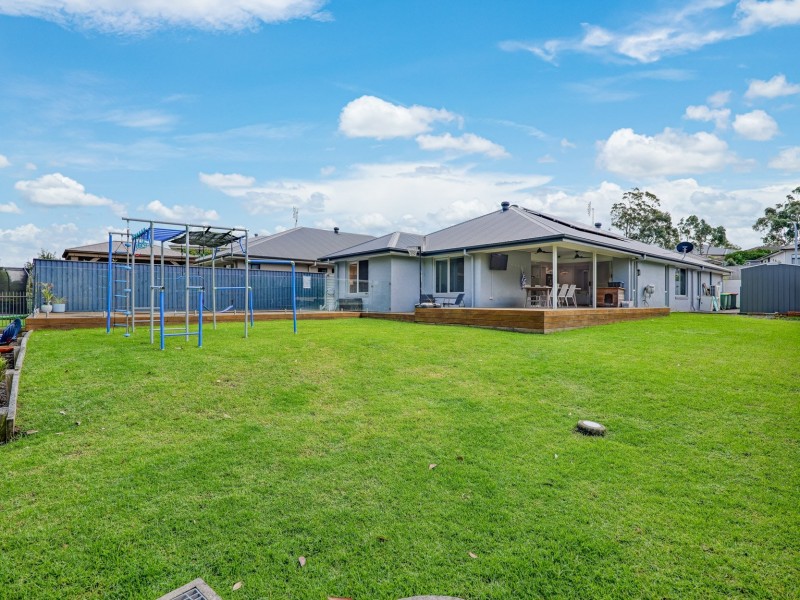 124 Sunningdale Cct, Medowie NSW 2318