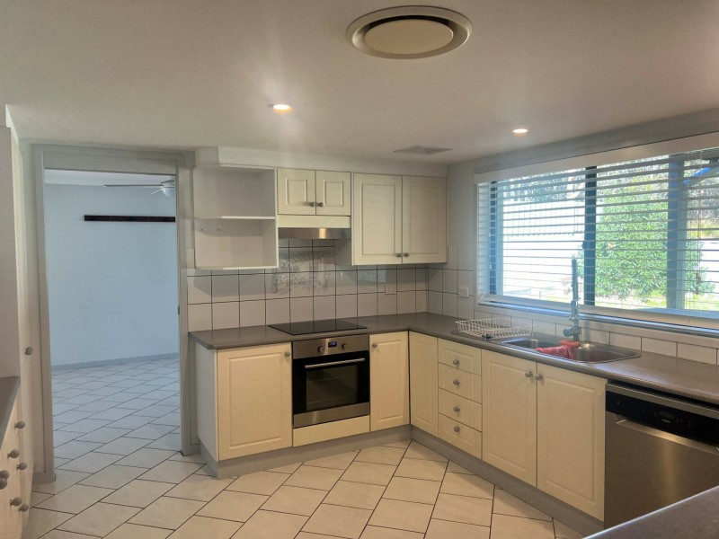 12 Clonmeen Circuit, Anna Bay NSW 2316