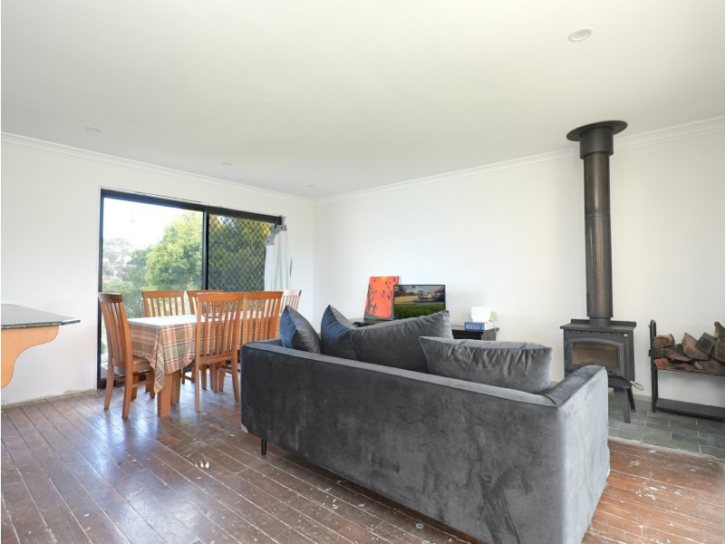 49 Wollombi Rd, Rutherford NSW 2320