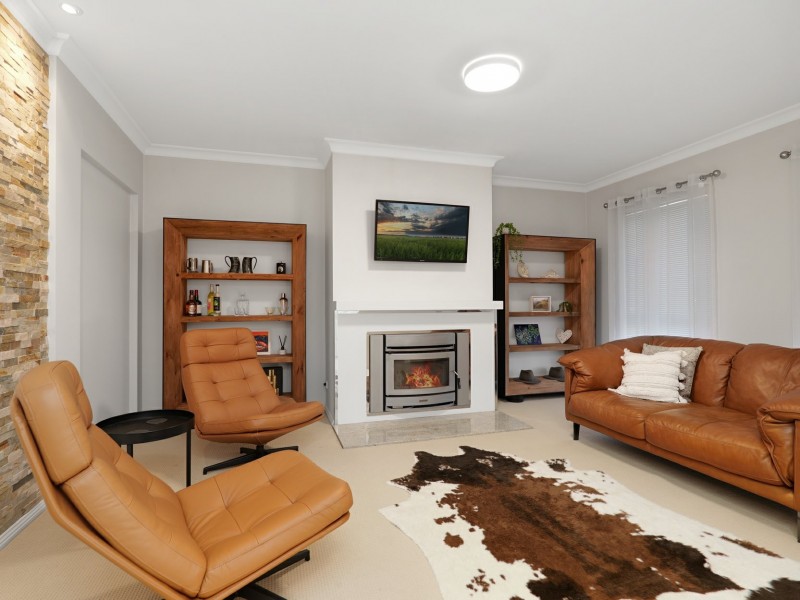 58 Sassin Crescent, Medowie NSW 2318