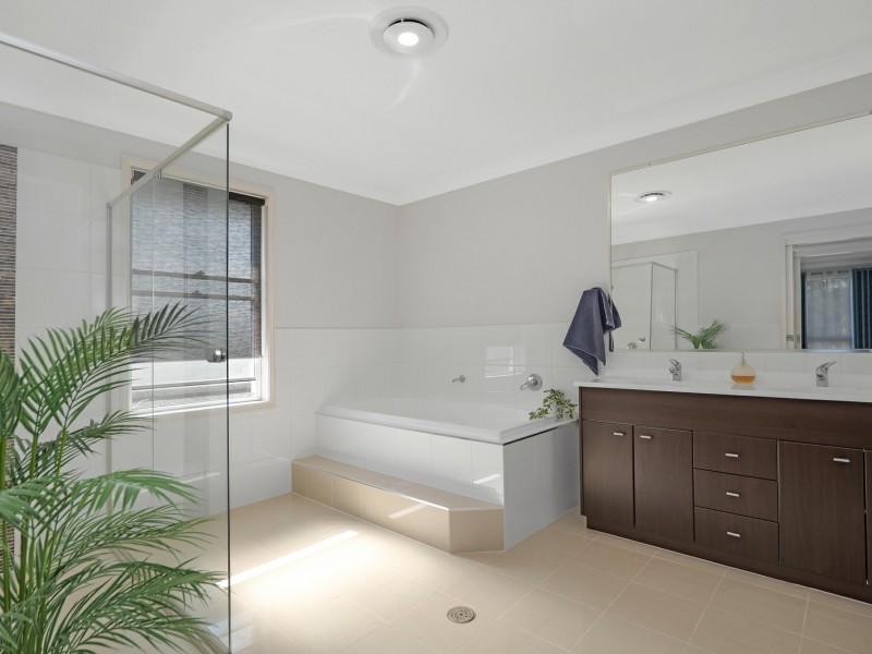 58 Sassin Crescent, Medowie NSW 2318