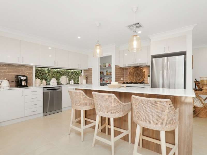 9 Muirfield Way, Medowie NSW 2318