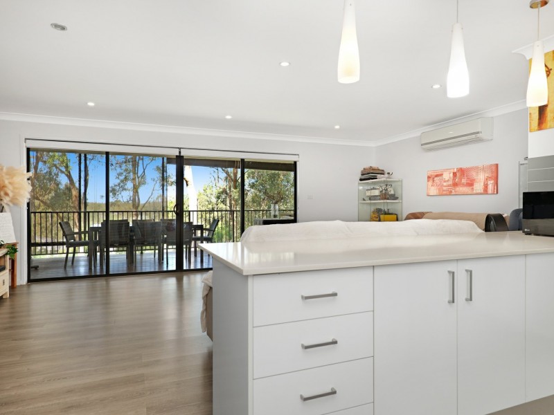 14 Pinehurst Way, Medowie NSW 2318