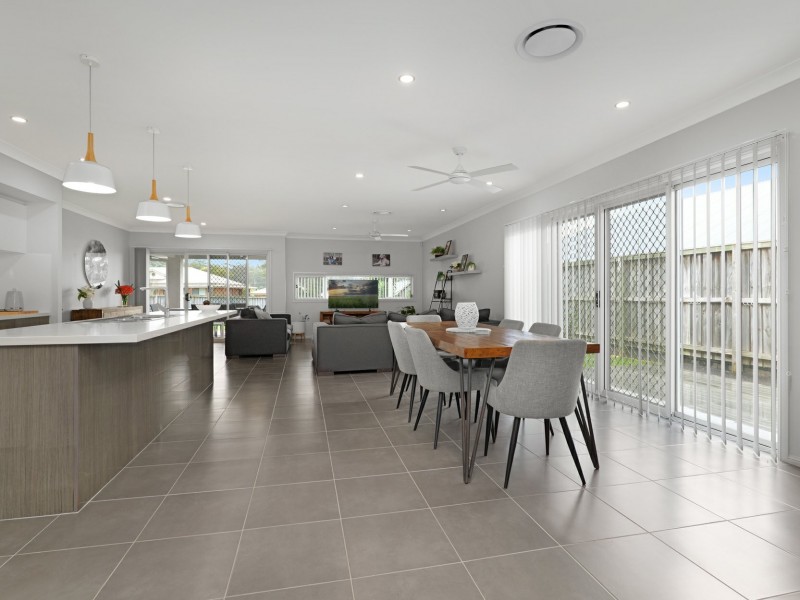 174 Sunningdale Circuit, Medowie NSW 2318