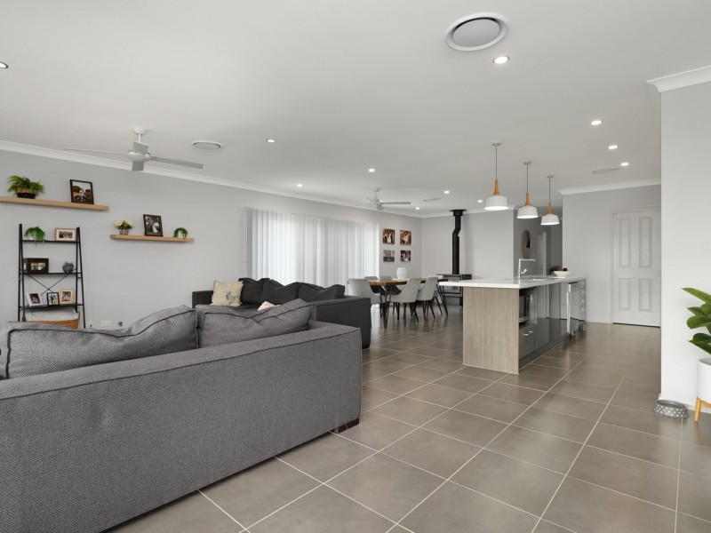 174 Sunningdale Circuit, Medowie NSW 2318