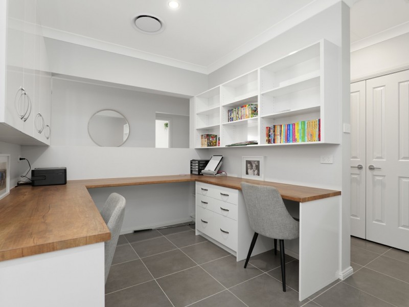 174 Sunningdale Circuit, Medowie NSW 2318